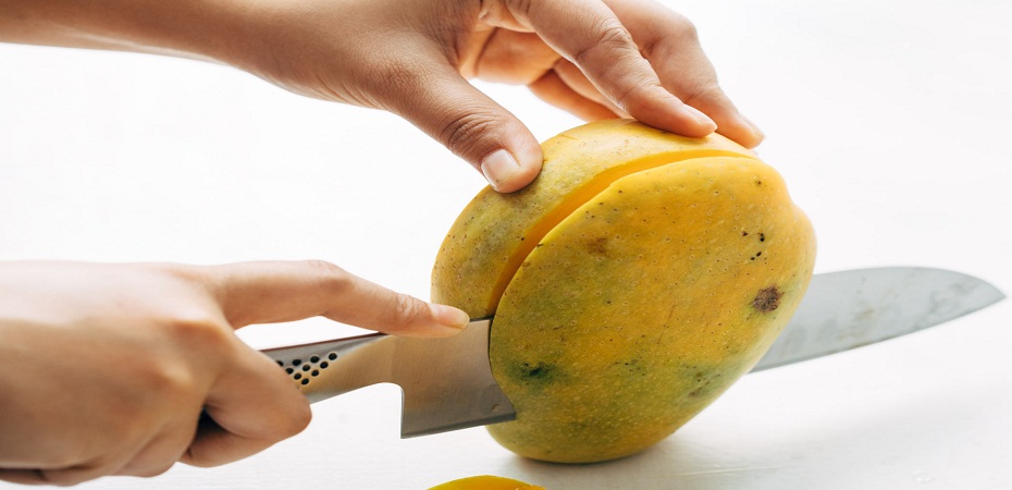 Best Way To Cut A Mango : How To Cut A Mango The Best Method With Easiest Step By Step Photos