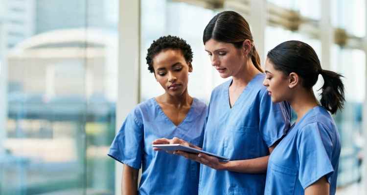 Nursing Profession- 5 Ways to Expand the Clinical Expertise