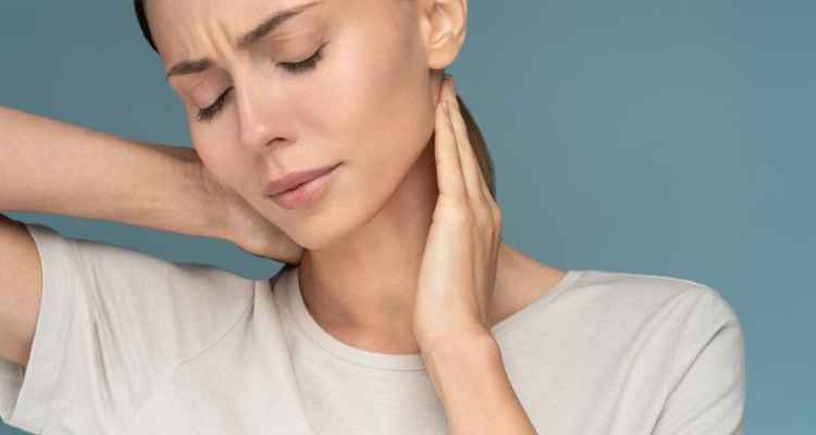 How to Treat Chronic Neck Pain