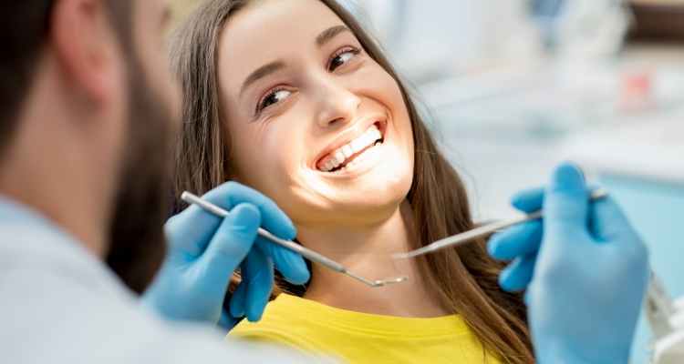 What to Do During a Dental Emergency in Vancouver