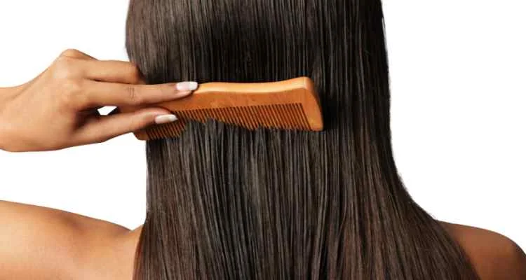 Neem Comb: The Super-Secret to Nature's Hair Care